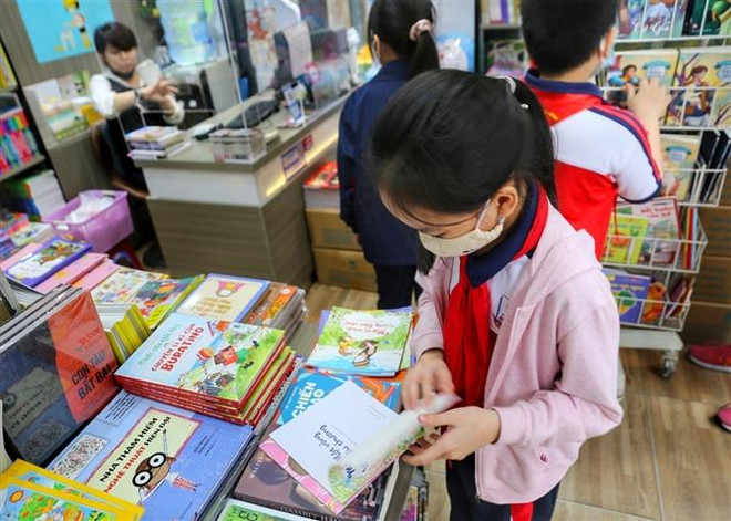 Khơi dậy mạnh mẽ phong trào đọc sách trong mọi tầng lớp nhân dân ảnh 2