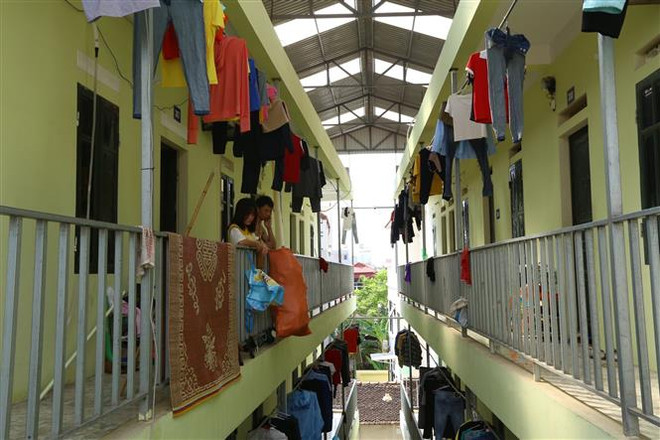 Hà Nội yêu cầu khẩn trương hỗ trợ tiền thuê nhà cho người lao động ảnh 1