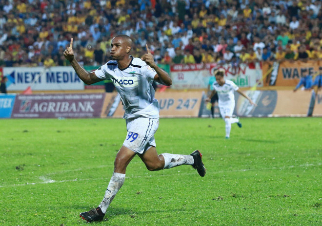 Hoàng Anh Gia Lai đánh rơi chiến thắng trước Nam Định ở phút cuối ảnh 2