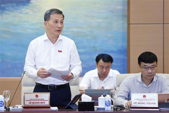 Tránh tình trạng độc quyền, thâu tóm tần số vô tuyến điện ảnh 2