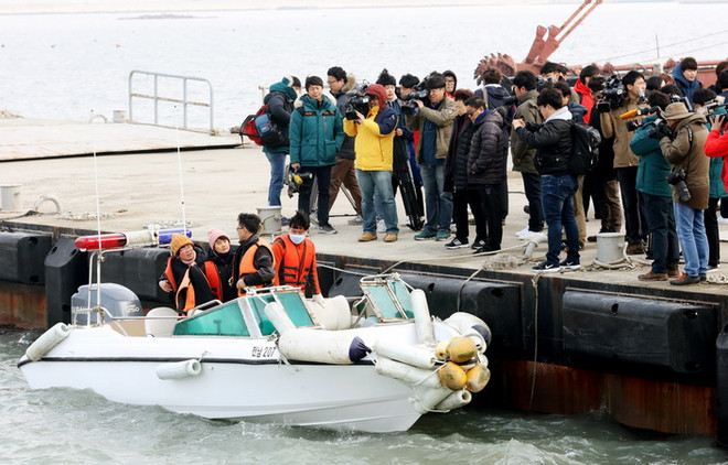 Hàn Quốc tưởng niệm 3 năm ngày xảy ra vụ chìm phà Sewol ảnh 1
