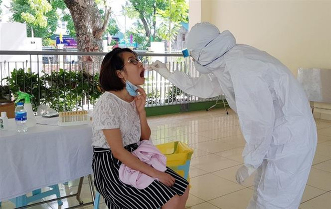 Thủ tướng: Các địa phương phải bảo đảm đủ sinh phẩm phục vụ xét nghiệm ảnh 1