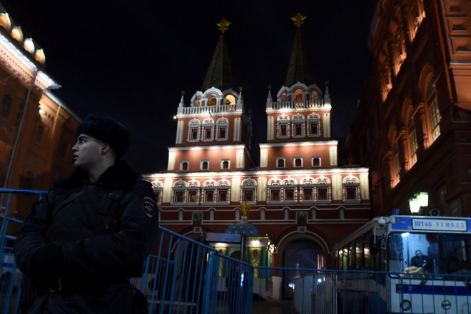 Thế giới chào đón Năm mới 2016 trong tình trạng an ninh siết chặt ảnh 3