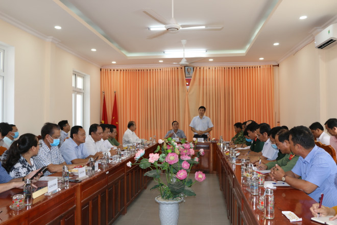 Dịch COVID-19: Đồng Tháp tăng cường kiểm soát tuyến biên giới ảnh 2