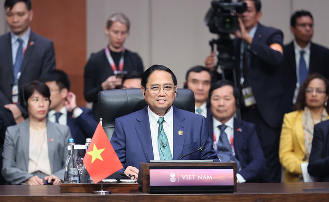 Thủ tướng dự Hội nghị Cấp cao ASEAN+3 và ASEAN với Mỹ, Canada ảnh 1