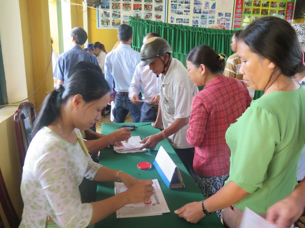 Quảng Ninh: Cử tri huyện đảo Vân Đồn đặt niềm tin vào lá phiếu ảnh 1