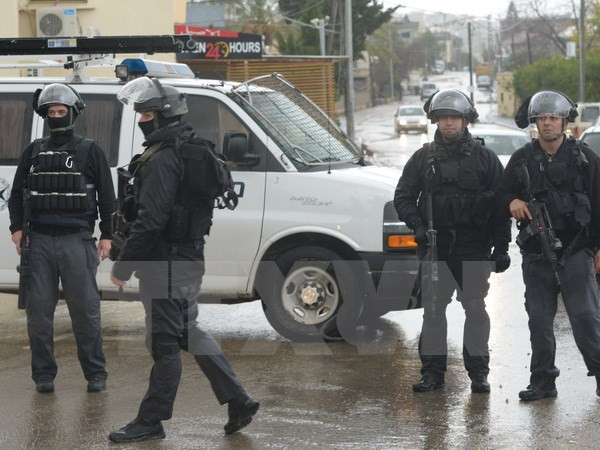 Lực lượng an ninh Israel bắt giữ 8 người Palestine ở Bờ Tây ảnh 1