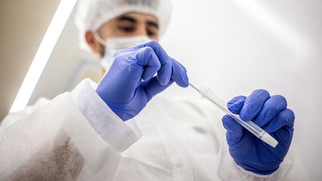 Nga phát triển bộ xét nghiệm có thể phát hiện ngay biến thể Omicron ảnh 1