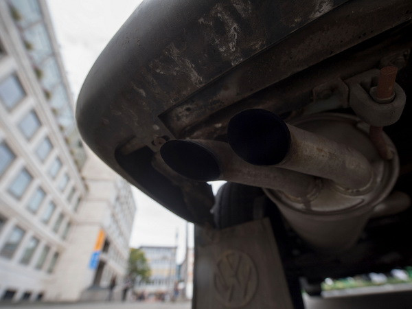 Đức chú trọng phát triển các loại xe ít phát thải khí gây ô nhiễm ảnh 1