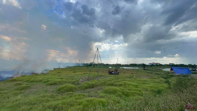 Bị phóng điện lúc khoan thăm dò địa chất, 3 công nhân thương vong ảnh 1