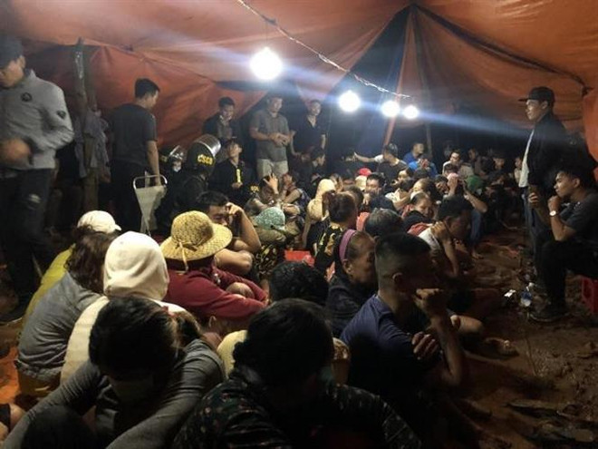 Triệt xóa thành công tụ điểm đánh bạc quy mô lớn ở Đồng Nai ảnh 1