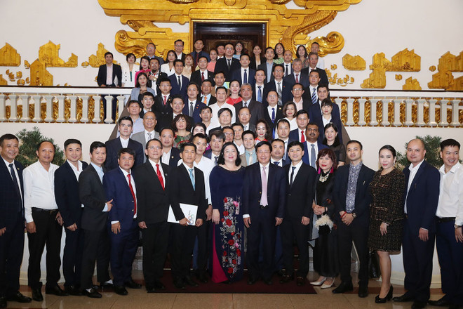 Quan tâm, hỗ trợ các doanh nghiệp, nhà đầu tư Việt Nam và ASEAN ảnh 1