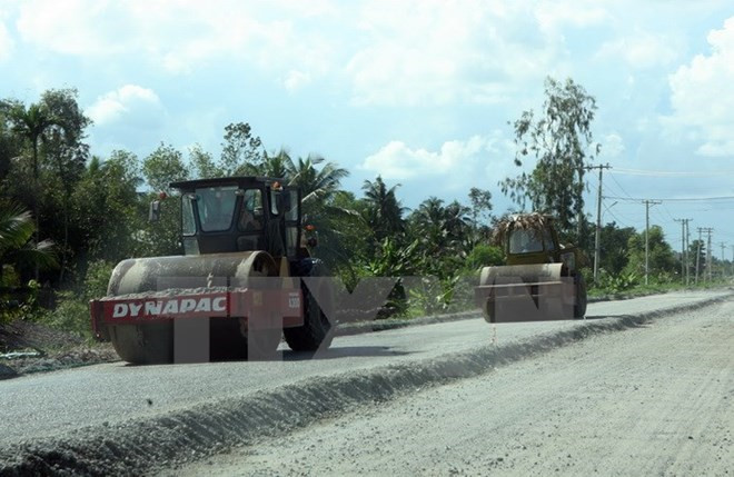 Dùng vốn dư 2.900 tỷ đồng làm cao tốc 4 làn xe La Sơn-Túy Loan ảnh 1