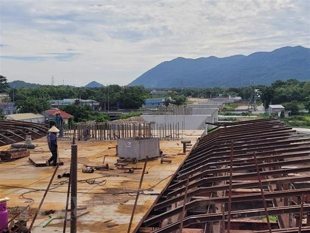 Thành phố Hồ Chí Minh có 25 đơn vị có tỷ lệ giải ngân đạt 0% trong quý 1. Ảnh minh họa. (Nguồn: TTXVN) Chủ tịch UBND TP.HCM phê bình các đơn vị có tỷ lệ giải ngân 0% quý 1 ảnh 1