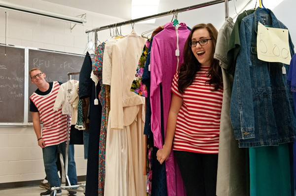 10 điều bạn cần nắm vững khi chọn mua quần áo hàng thùng ảnh 1