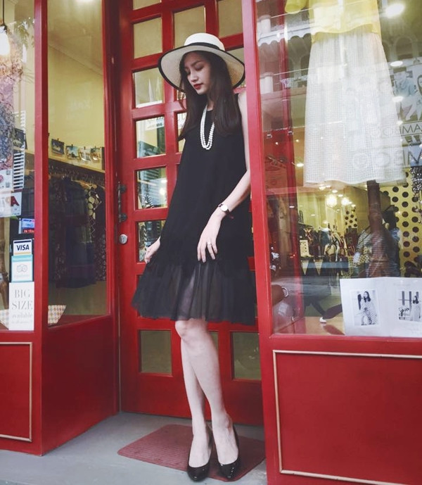 Tông màu đen "càn quét" street style của các kiều nữ Việt ảnh 6