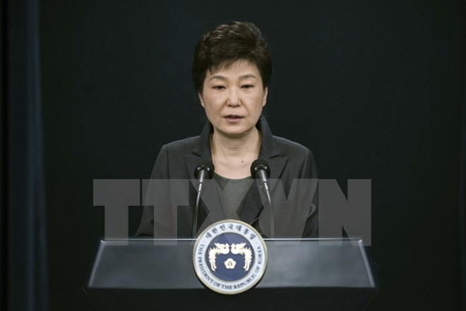 Tổng thống Park Geun-hye. (Nguồn: AP/TTXVN) Sự kiện quốc tế 7-13/11: Thế giới "loạn nhịp" vì Donald Trump ảnh 3