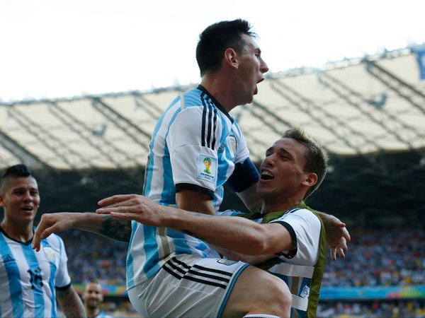 Argentina - Nigeria: Đại bàng xanh chống "Bộ tứ huyền ảo" ảnh 1