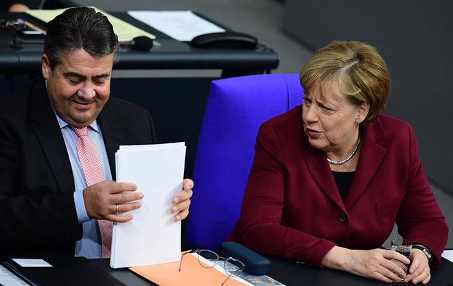 Ông Sigmar Gabriel tuyên bố không tranh cử chức Thủ tướng Đức ảnh 1