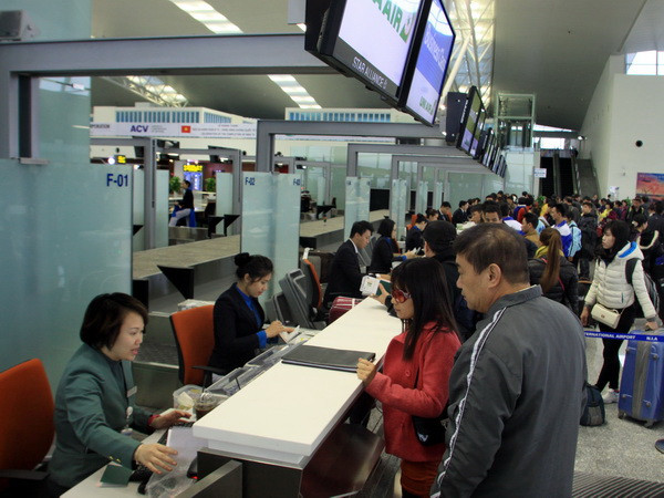 Nhiều cảng vụ hàng không bị phát hiện chi sai nguyên tắc ảnh 1