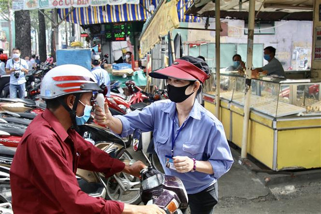 Thành phố Hồ Chí Minh phấn đấu hoàn thành nhiều dự án, công trình lớn ảnh 1