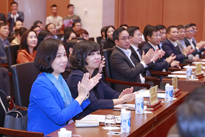 Đại biểu cơ quan báo chí Trung ương dự lễ phát động. (Ảnh: Doãn Tấn/TTXVN) Phát động Giải báo chí về Quốc hội và Hội đồng nhân dân lần thứ nhất ảnh 3