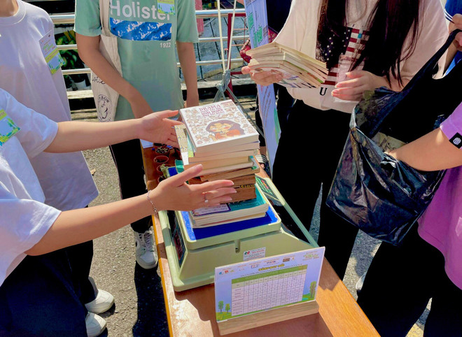 Chương trình "Đổi sách lấy cây" - phát triển văn hóa đọc cộng đồng ảnh 2