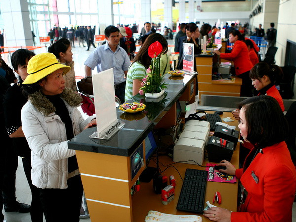 Hải quan Nội Bài siết chặt chống buôn lậu qua đường hàng không ảnh 1