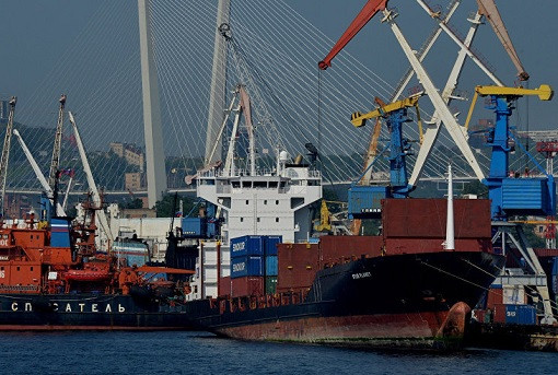 Thượng nghị sỹ Nga phản đối Mỹ đe dọa phong tỏa đường biển ảnh 1