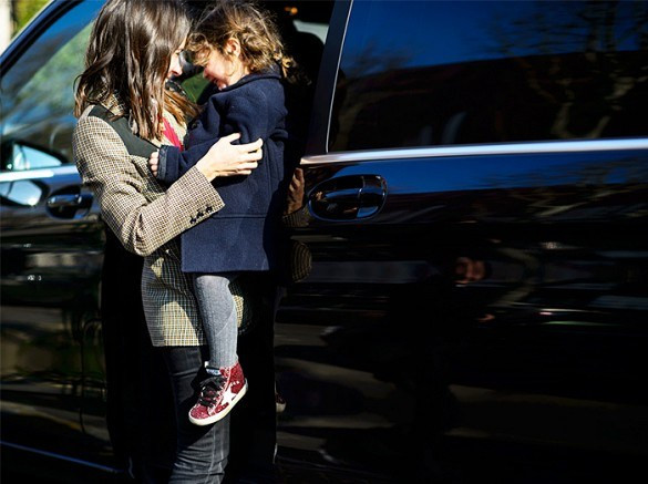 Ngắm nhìn các cặp mẹ con "fashionista" trên khắp thế giới ảnh 5