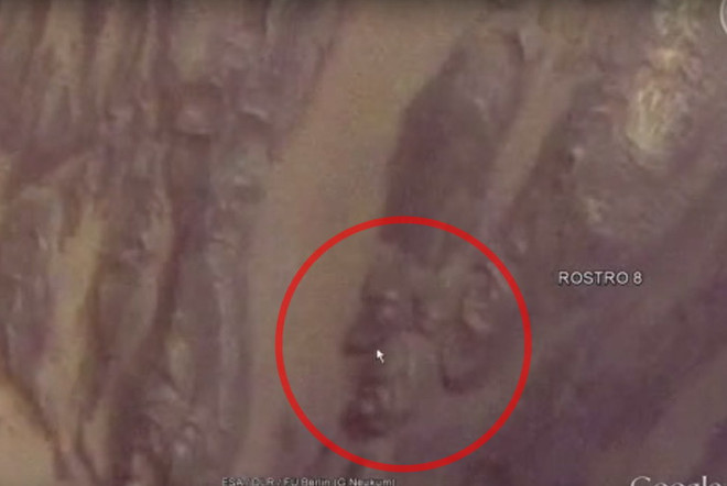 Phát hiện khuôn mặt "người đàn ông da đỏ" trên bề mặt Sao Hỏa ảnh 1