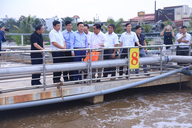 Bộ trưởng Trần Hồng Hà thăm Nhà máy xử lý nước thải Sóng Thần 2 ảnh 1