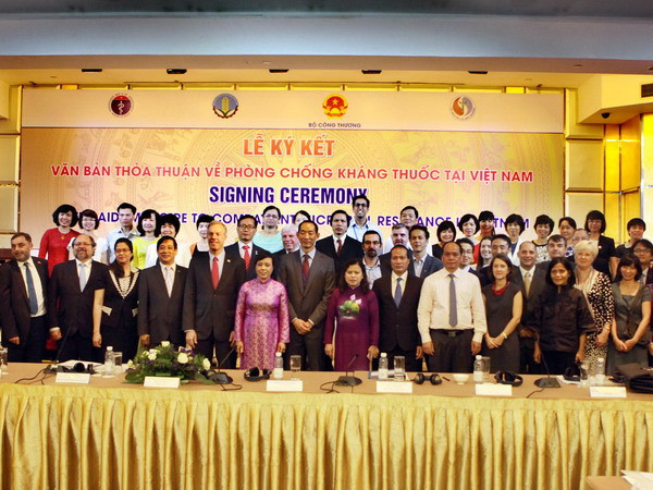 Các Bộ chung tay phòng, chống tình trạng kháng thuốc kháng sinh ảnh 1