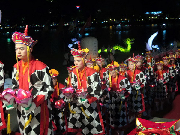 Lần đầu tiên Giáo hội Phật giáo thực hiện Lễ hội Quảng Chiếu ảnh 1