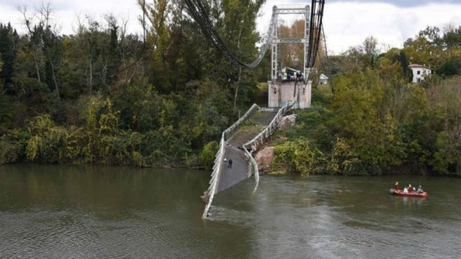 [Video] Cận cảnh cây cầu bị sập tại Pháp khiến 1 người thiệt mạng ảnh 1