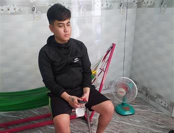 Phú Yên bắt hai đối tượng làm giả con dấu, tài liệu cơ quan, tổ chức ảnh 2