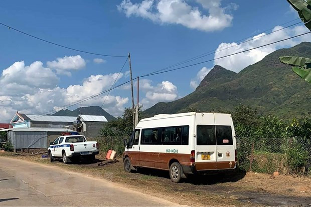 Kiểm tra và xử lý nghiêm xe đưa đón học sinh không đảm bảo an toàn ảnh 1