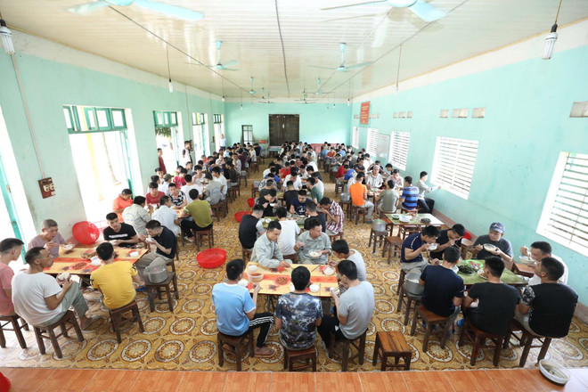 Đường về của những mảnh đời lầm lạc: Sự sa ngã và nỗi đau cùng cực ảnh 2