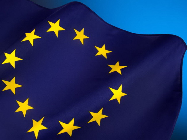 Lợi suất trái phiếu Eurozone thấp kỷ lục sau khi triển khai QE ảnh 1