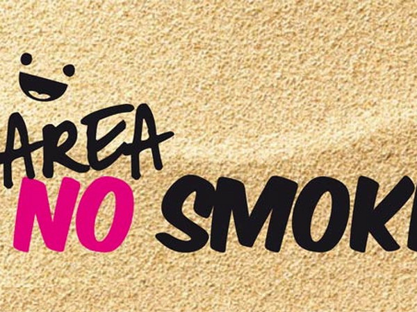 Thành phố ven biển ở Venice lệnh cấm hút thuốc lá ở bãi tắm ảnh 1