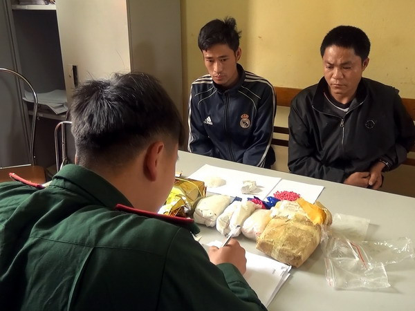 Sơn La: Bắt 2 đối tượng mua bán trái phép lượng lớn ma túy ảnh 1