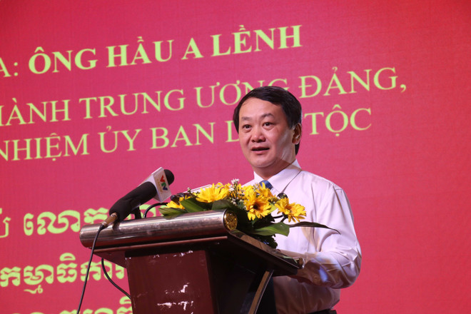 Ông Hầu A Lềnh, Ủy viên Trung ương Đảng, Bộ trưởng, Chủ nhiệm Ủy ban Dân tộc phát biểu. (Ảnh: Ngọc Thiện/ TTXVN) TTXVN_1004haualenh.jpg