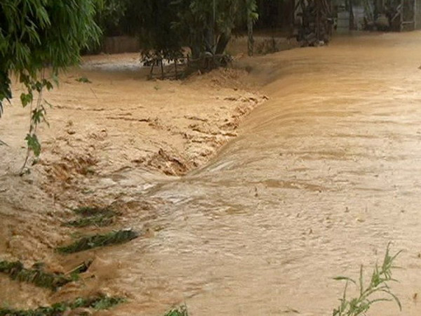 Cảnh báo lũ quét, sạt lở trên các sông từ Quảng Nam đến Phú Yên ảnh 1