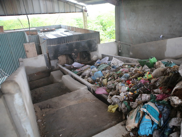 Thừa Thiên-Huế: Lò đốt rác đầu tư lớn nhưng mới dùng đã hư hỏng ảnh 1