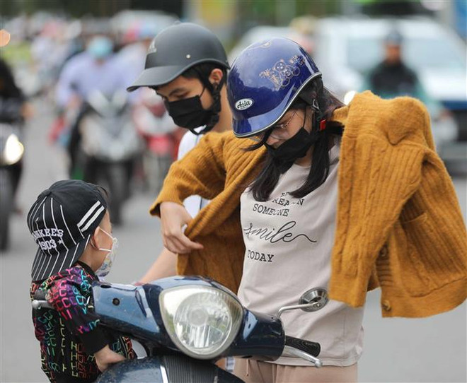 Không khí lạnh kéo nền nhiệt giảm, nhiệt độ tại Bắc Bộ từ 18-21 độ C ảnh 1