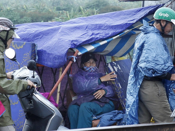 Cuối tuần, Bắc Bộ và Thanh Hóa có mưa rào và dông diện rộng ảnh 1