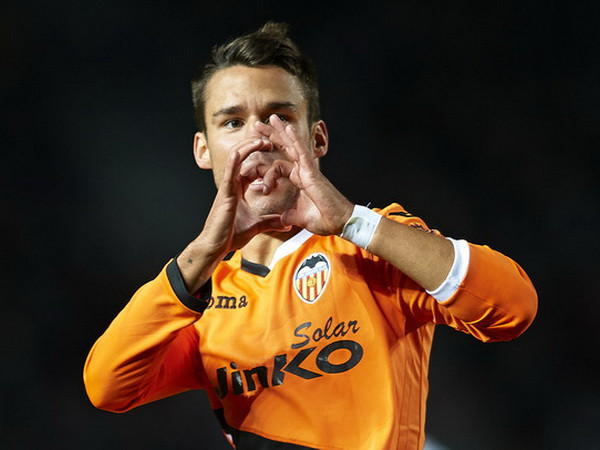 Tin 24/3: Chelsea "đại chiến" M.U, Wenger cân nhắc ra đi? ảnh 1