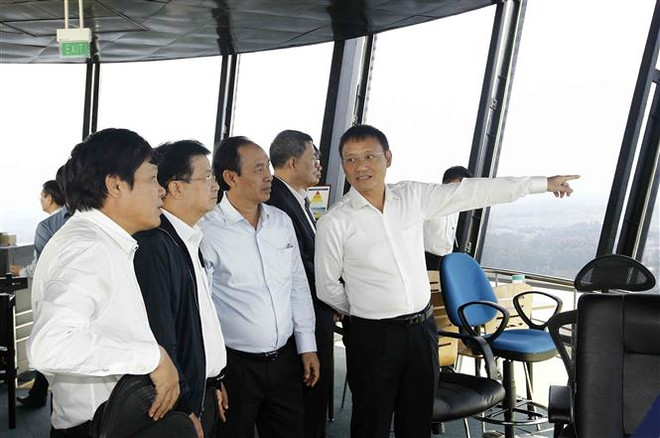 Cần nghiên cứu sớm nâng cấp, mở rộng sân bay Nội Bài ảnh 1