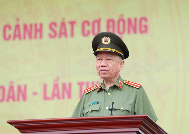 Đại tướng Tô Lâm, Bộ trưởng Bộ Công an phát biểu. (Ảnh: Phạm Kiên/TTXVN) TTXVN_0704CanhsatCodong2.jpg
