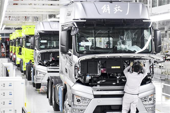 Hoạt động sản xuất toàn cầu tăng tháng thứ ba liên tiếp ảnh 1